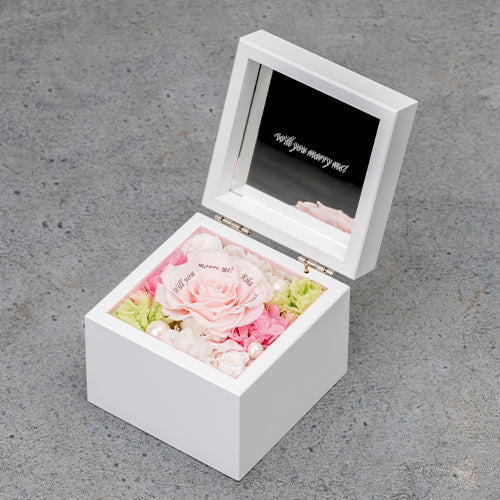 高級ホワイトオルゴールBOX お花イッパイ!プリザーブドフラワー プロポーズ用